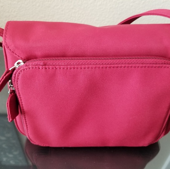 New Purse - Picture 5 of 7